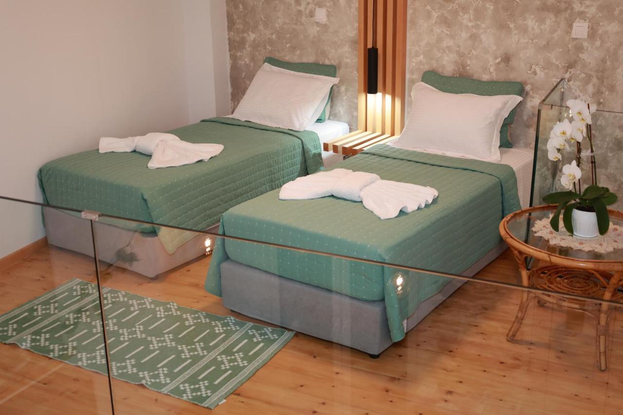 Cane'S Family Guest House Plomari Eksteriør bilde