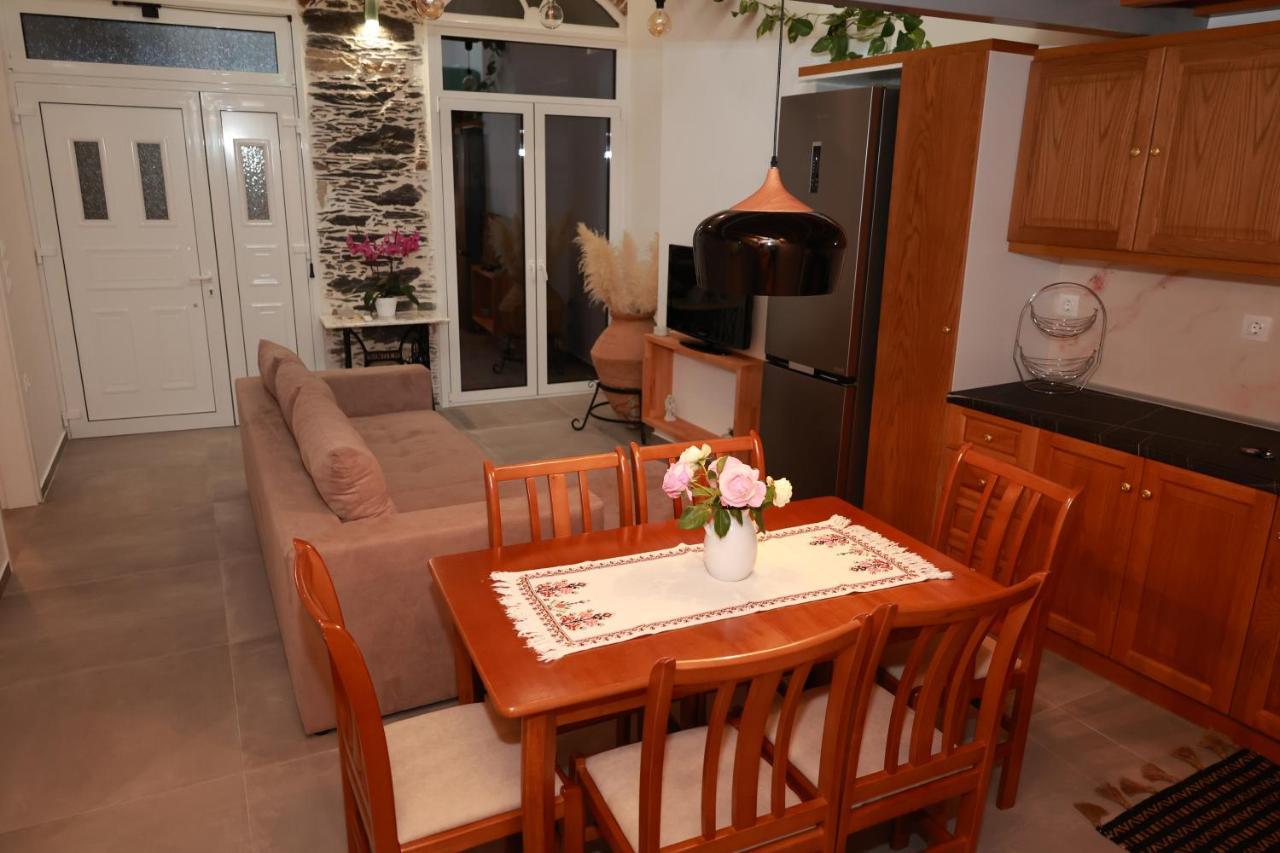 Cane'S Family Guest House Plomari Eksteriør bilde